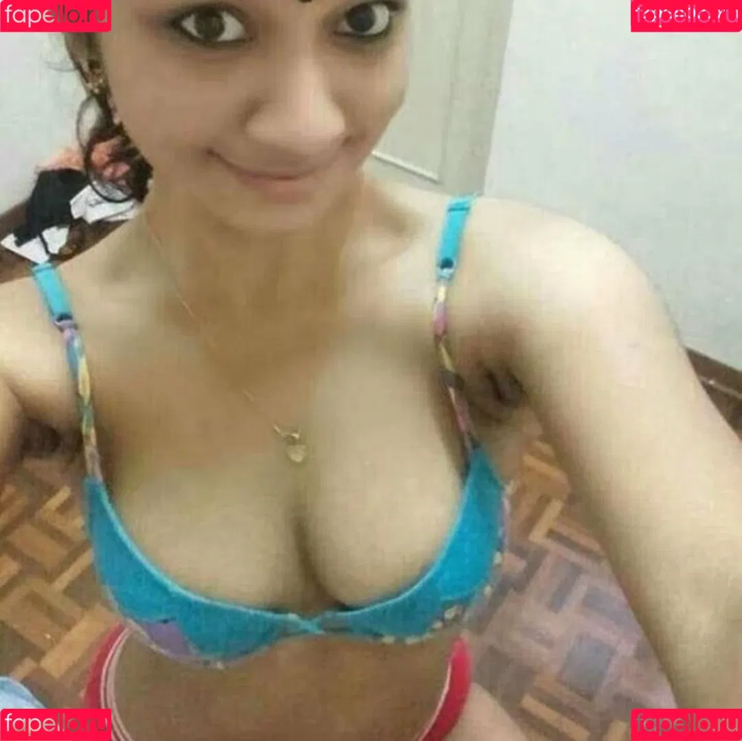 Indian Exhibition Onlyfans Photo Gallery 