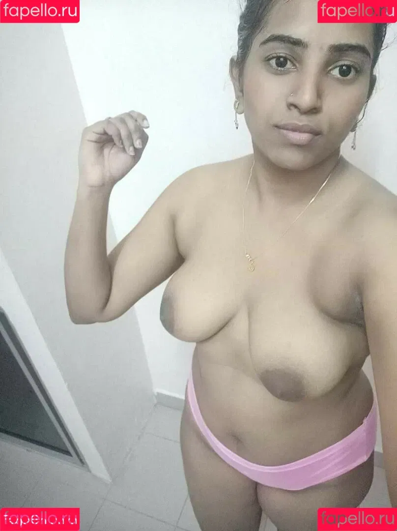Indian Exhibition Onlyfans Photo Gallery 