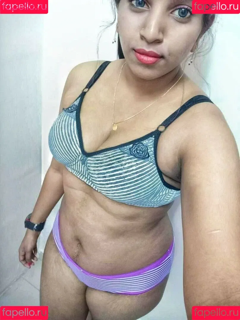 Indian Exhibition Onlyfans Photo Gallery 