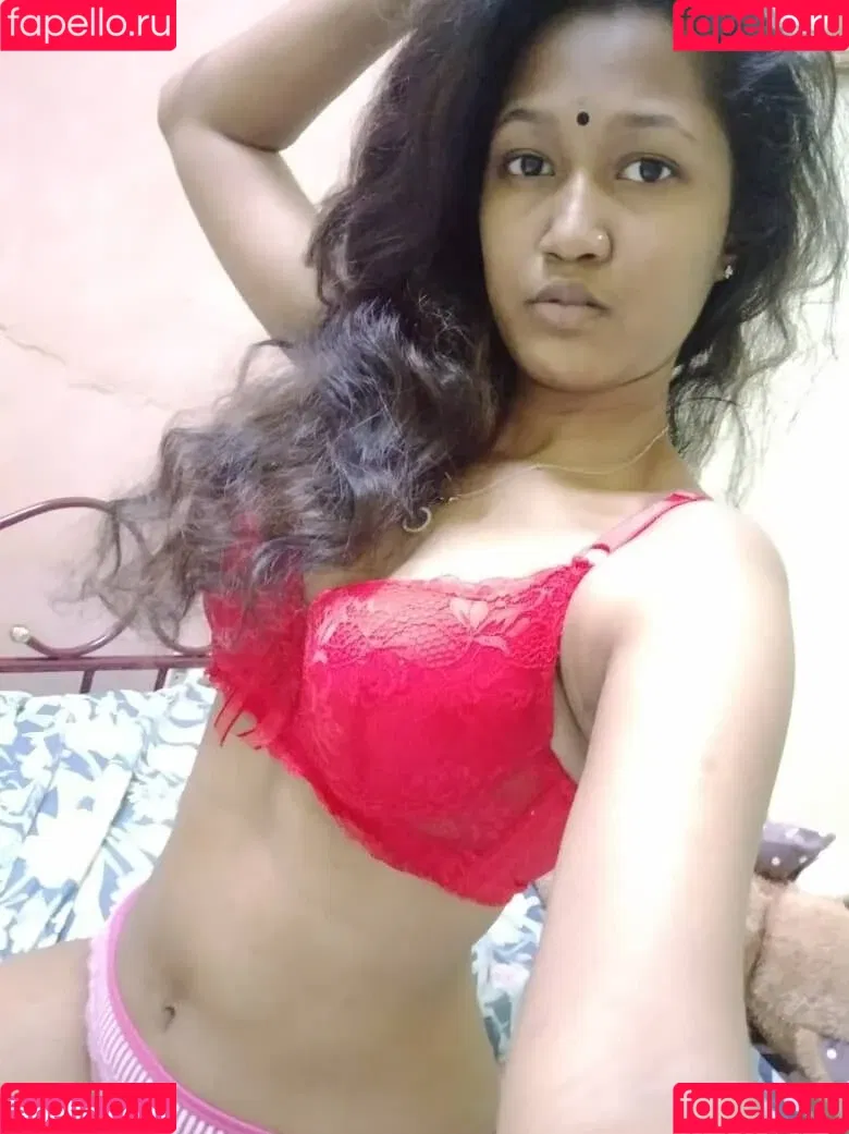 Indian Exhibition Onlyfans Photo Gallery 