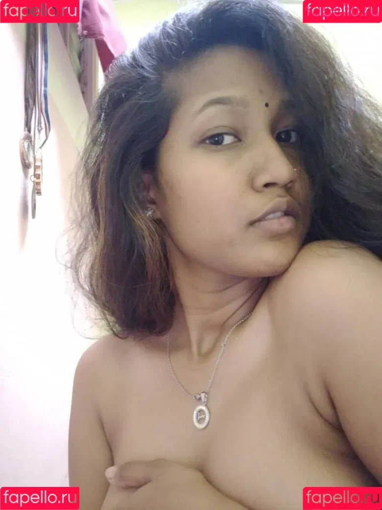 Indian Exhibition Onlyfans Photo Gallery 
