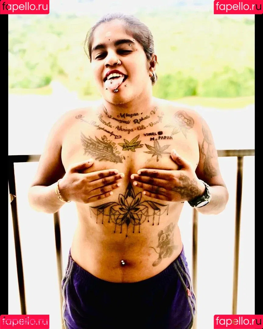 Indian Exhibition Onlyfans Photo Gallery 