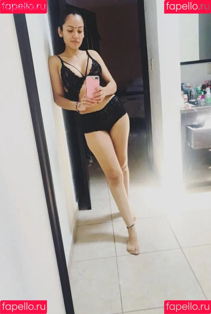 Indian Exhibition Onlyfans Photo Gallery 