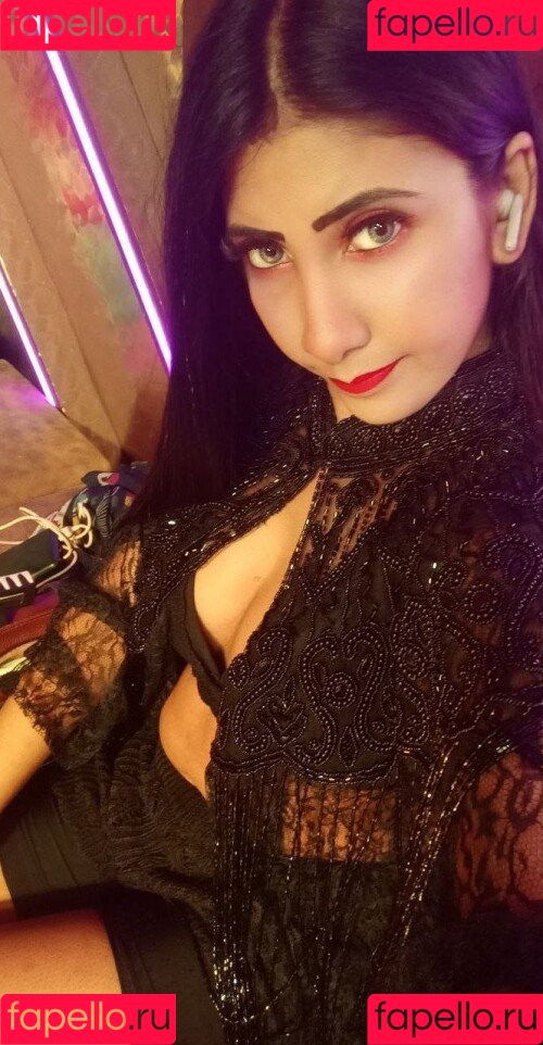 Indian Exhibition Onlyfans Photo Gallery 