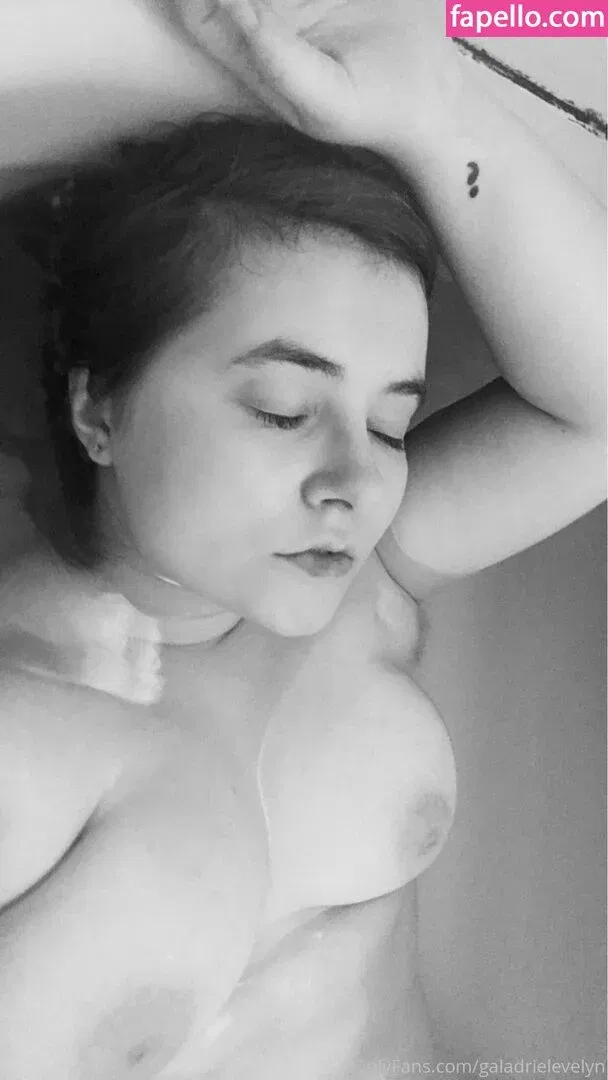 galadrielevelyn Onlyfans Photo Gallery 