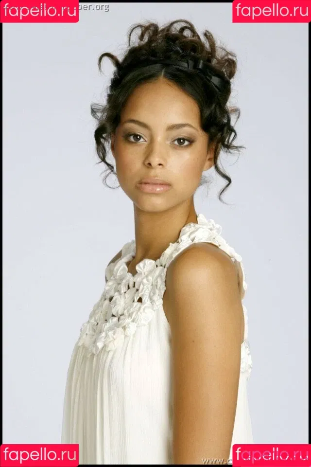 Amber Stevens West Onlyfans Photo Gallery 