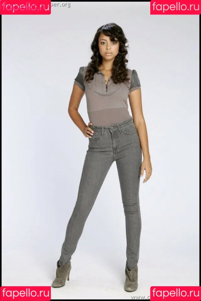 Amber Stevens West Onlyfans Photo Gallery 
