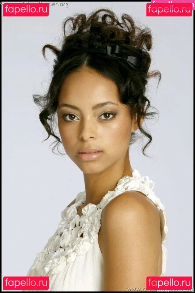 Amber Stevens West Onlyfans Photo Gallery 