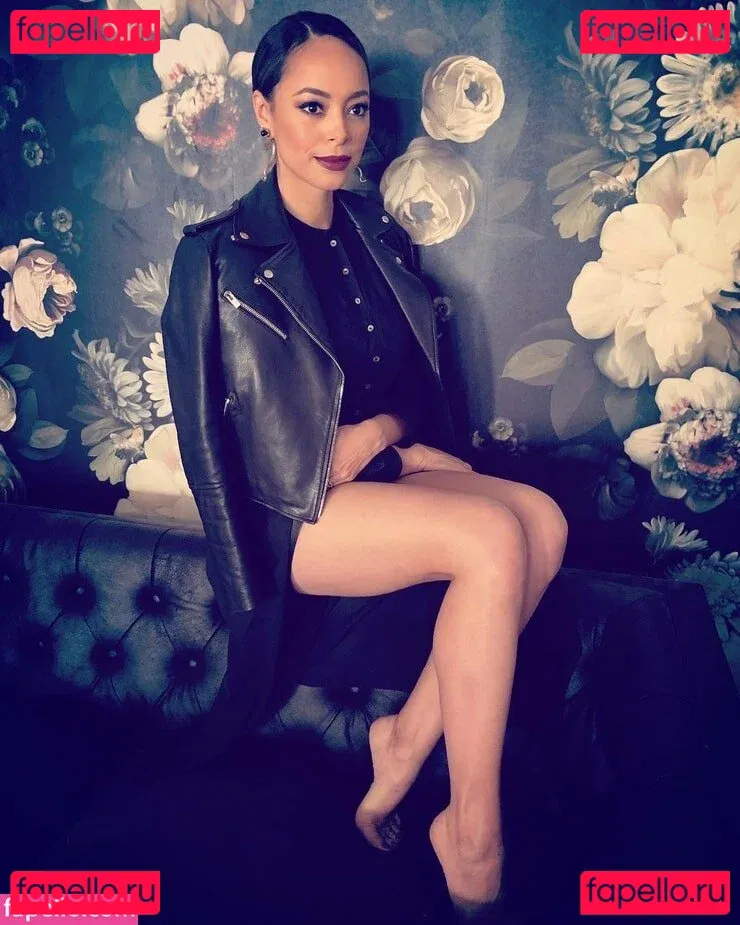 Amber Stevens West Onlyfans Photo Gallery 