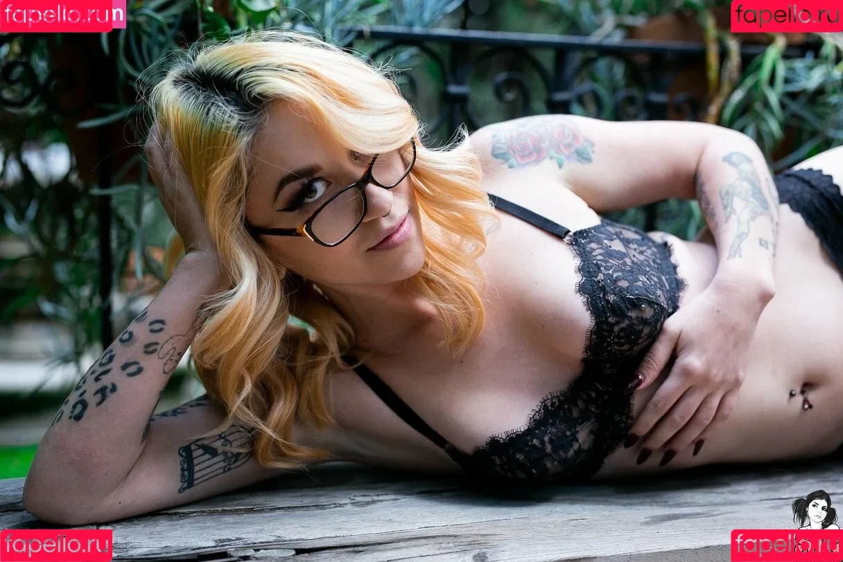 blackheartburlesque Onlyfans Photo Gallery 
