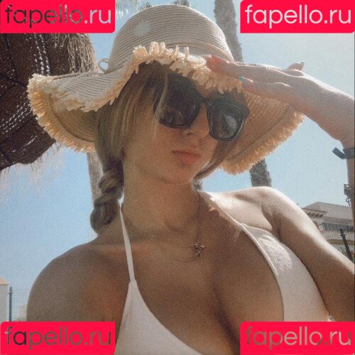 fireffox Onlyfans Photo Gallery 