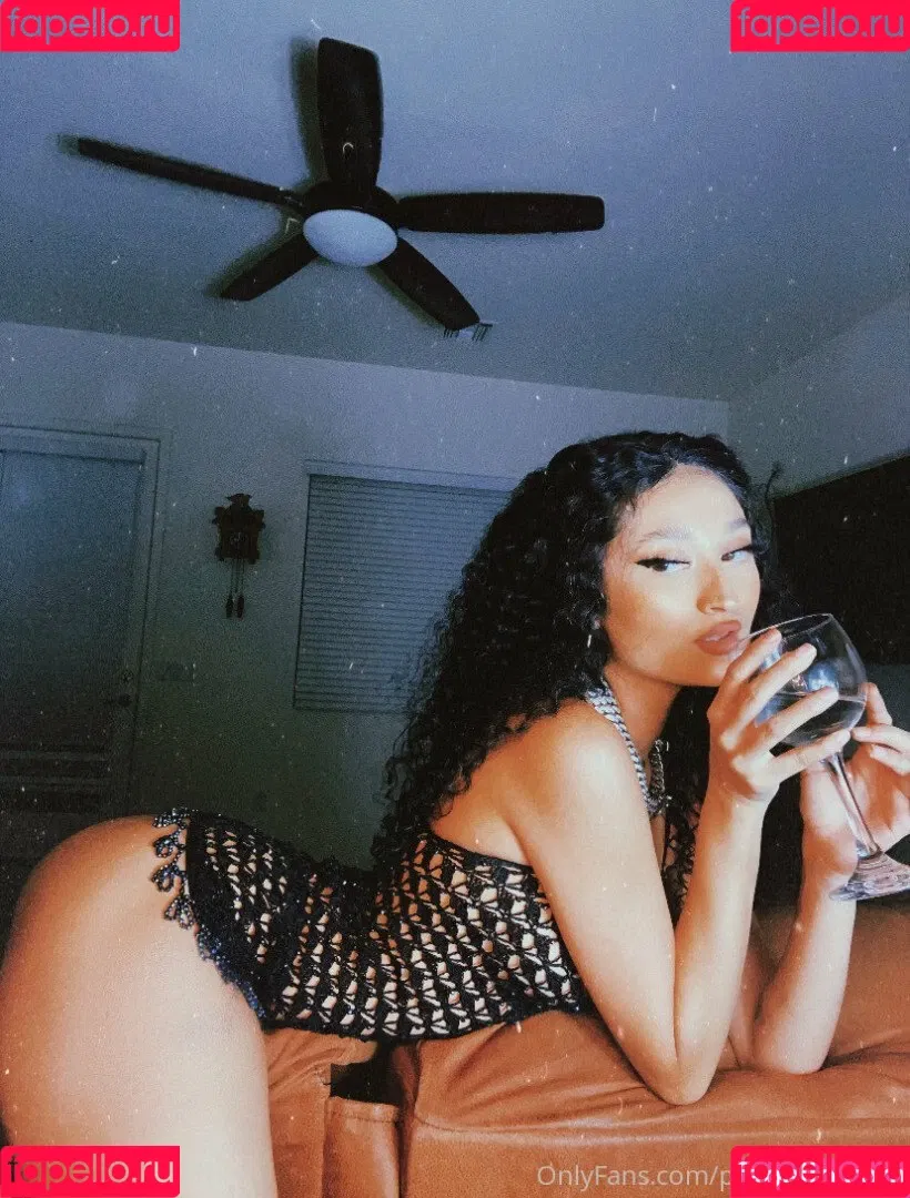 prettylittlechica Onlyfans Photo Gallery 