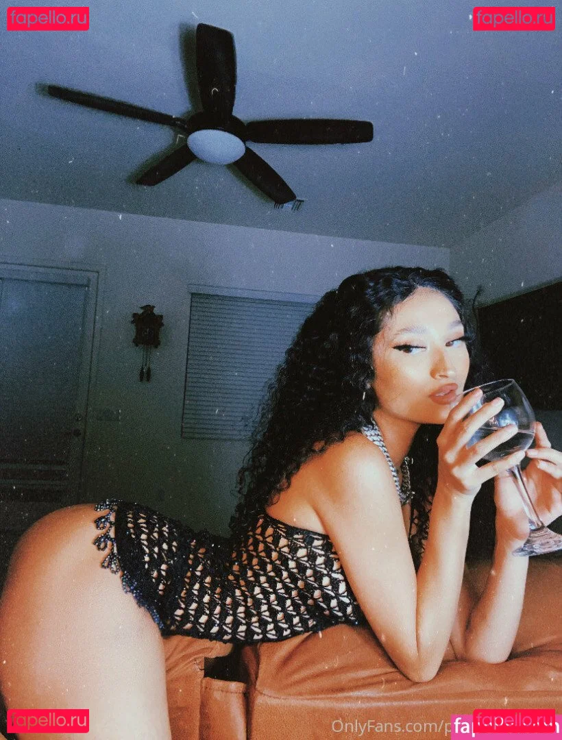 prettylittlechica Onlyfans Photo Gallery 