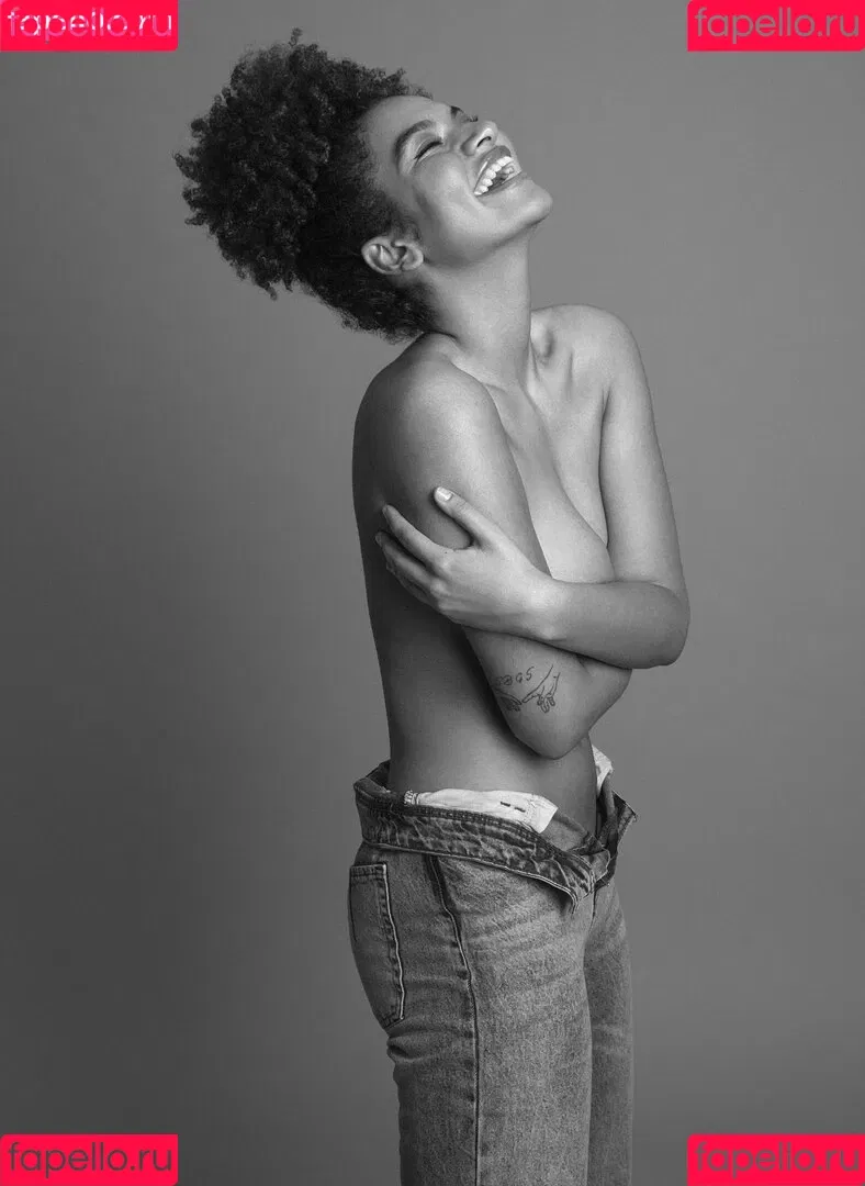 Ange-Sophie Reich Onlyfans Photo Gallery 