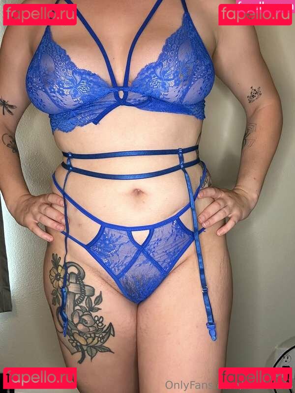 Ro Winters Nude Onlyfans Photo 9