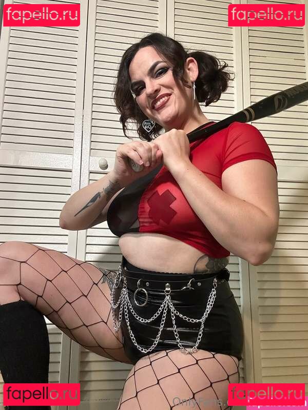Ro Winters Nude Onlyfans Photo 3
