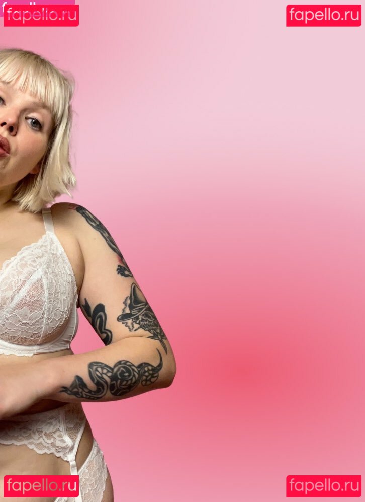 Amelia Bayler Nude Onlyfans Photo 14