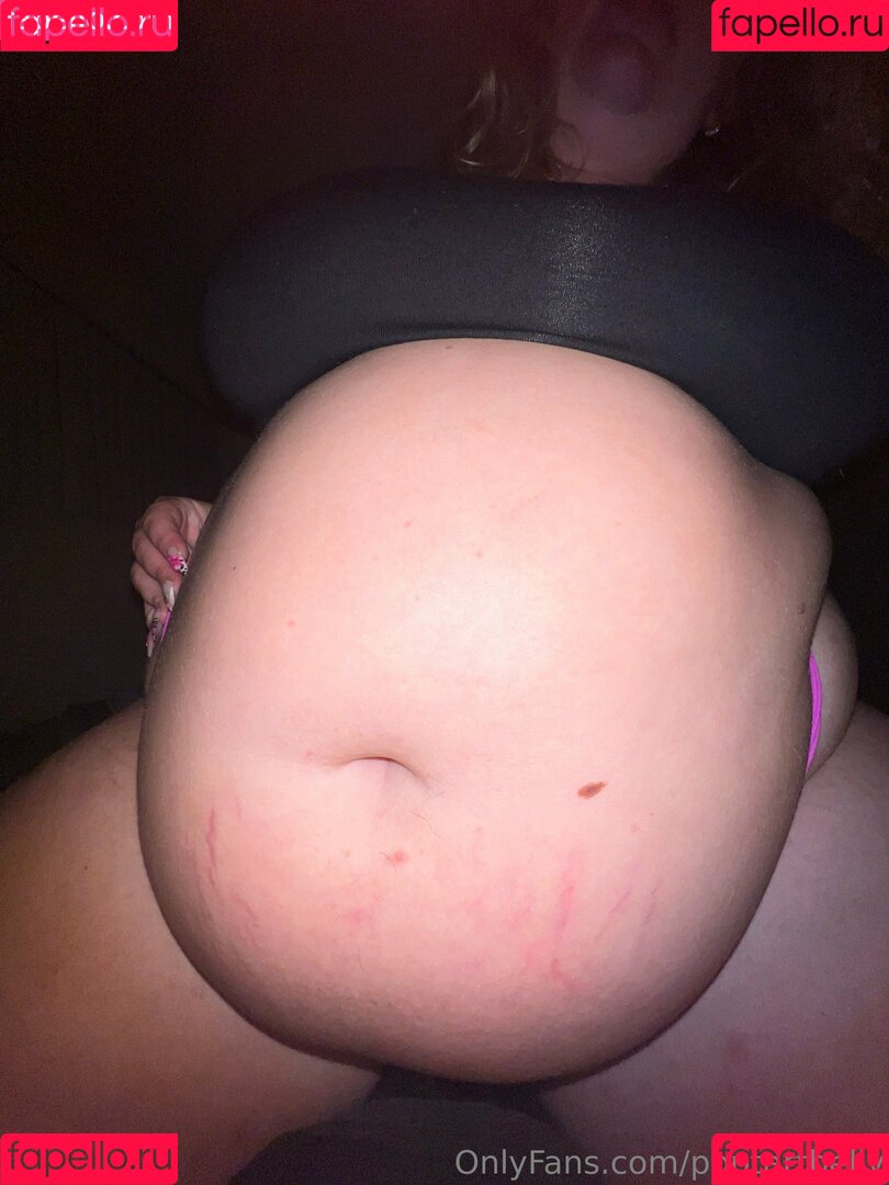 poptartbelly Onlyfans Photo Gallery 