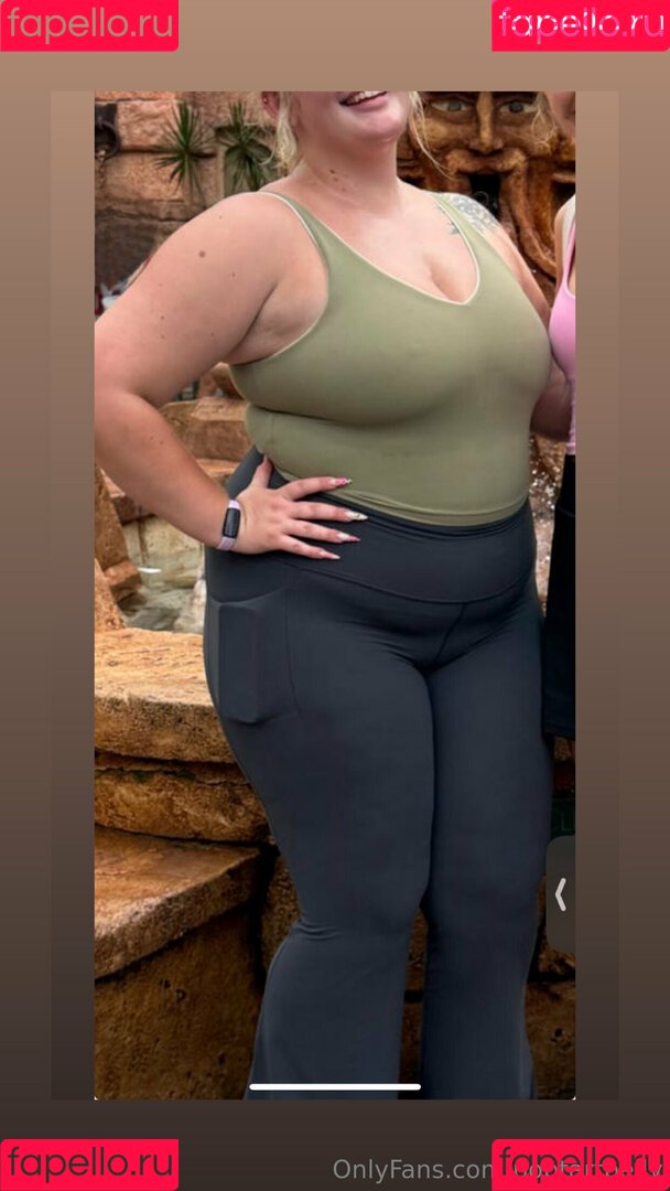 poptartbelly Onlyfans Photo Gallery 