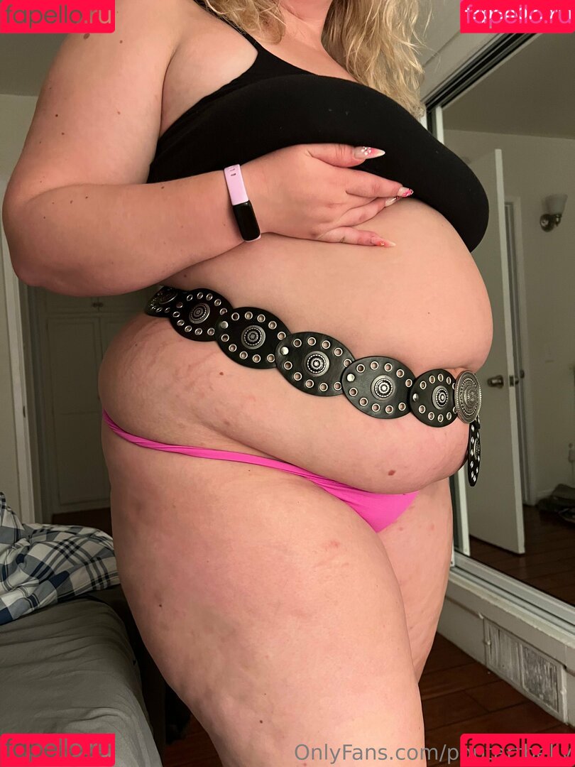 poptartbelly Onlyfans Photo Gallery 