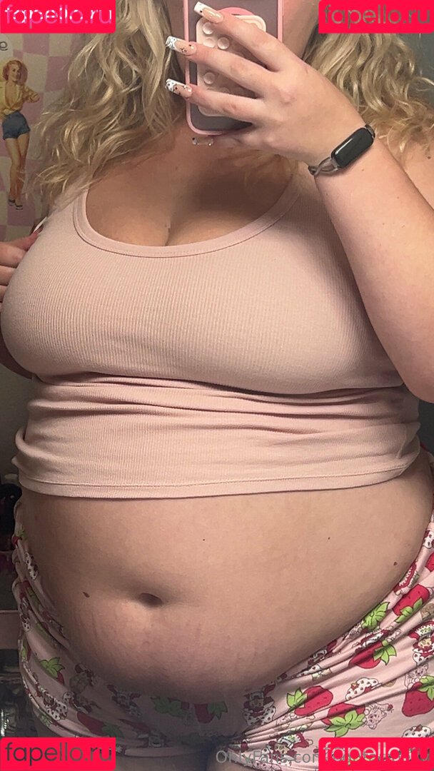 poptartbelly Onlyfans Photo Gallery 