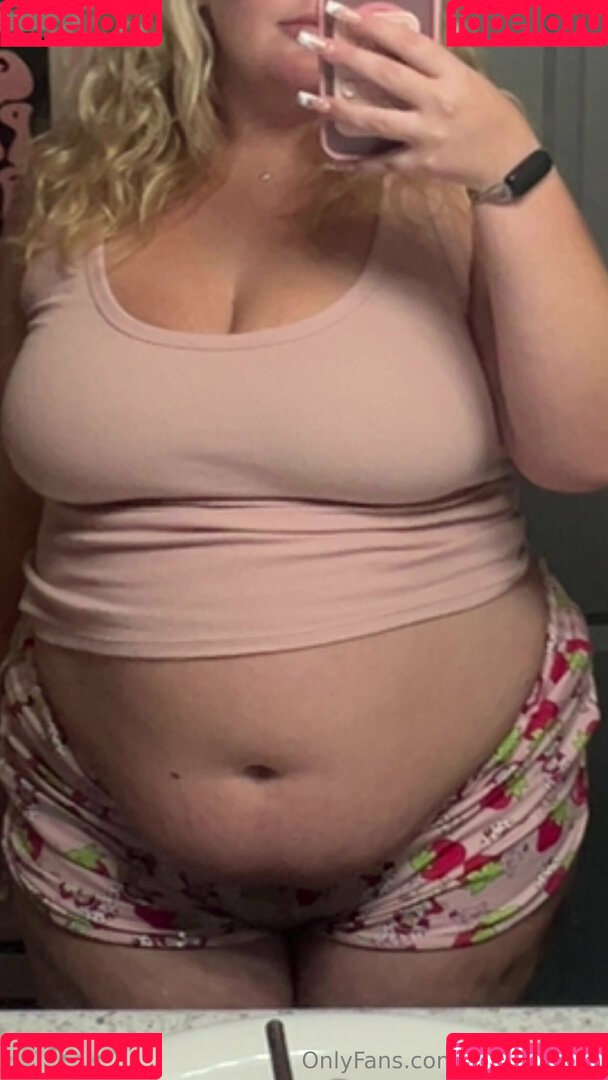 poptartbelly Onlyfans Photo Gallery 