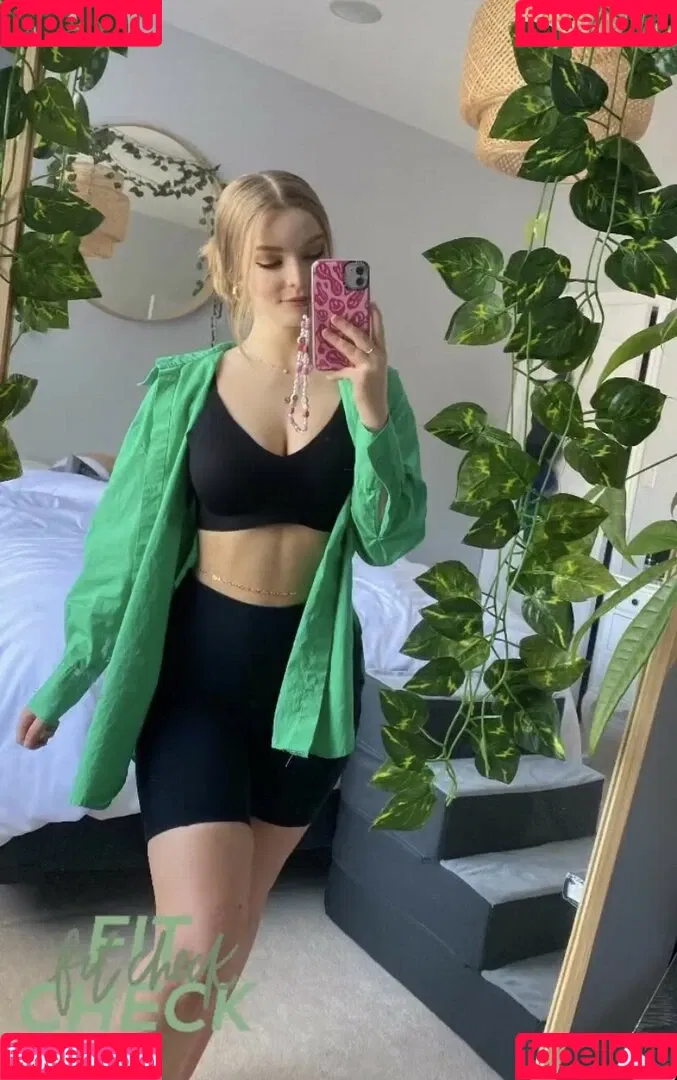 Meg_155 Onlyfans Photo Gallery 