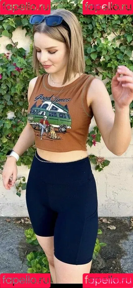 Meg_155 Onlyfans Photo Gallery 