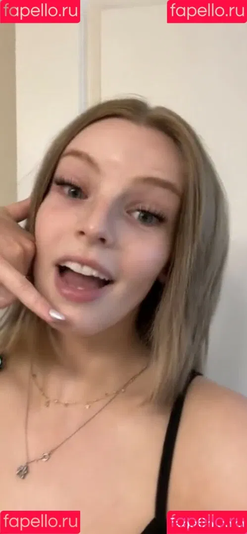 Meg_155 Onlyfans Photo Gallery 