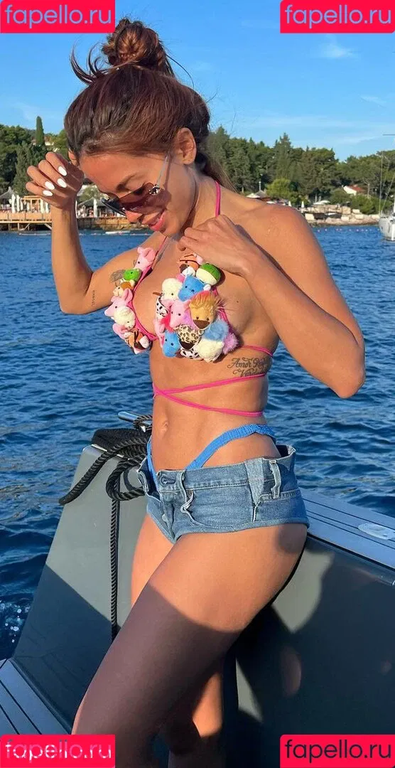 Anitta Onlyfans Photo Gallery 