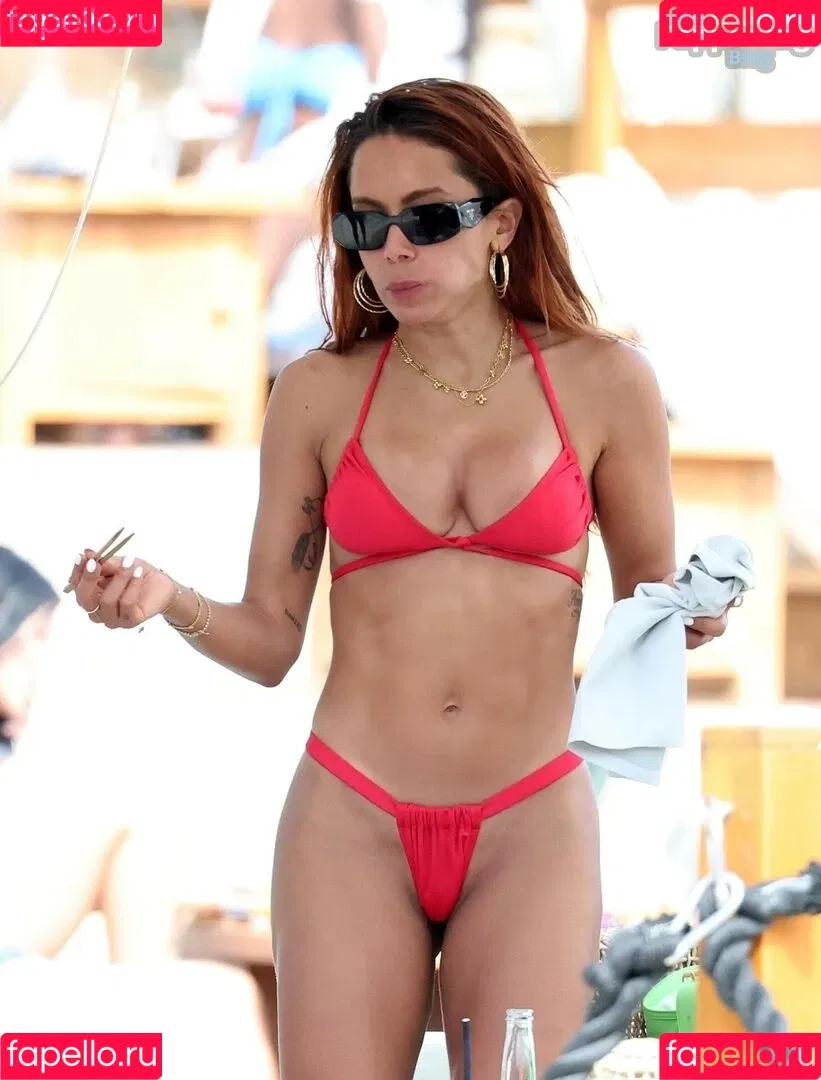 Anitta Onlyfans Photo Gallery 