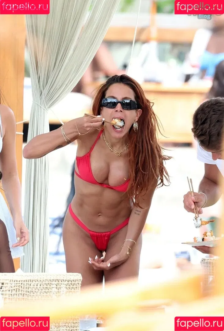 Anitta Onlyfans Photo Gallery 