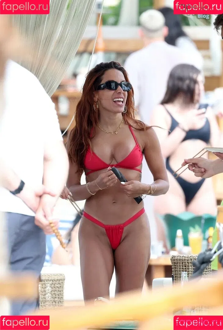 Anitta Onlyfans Photo Gallery 
