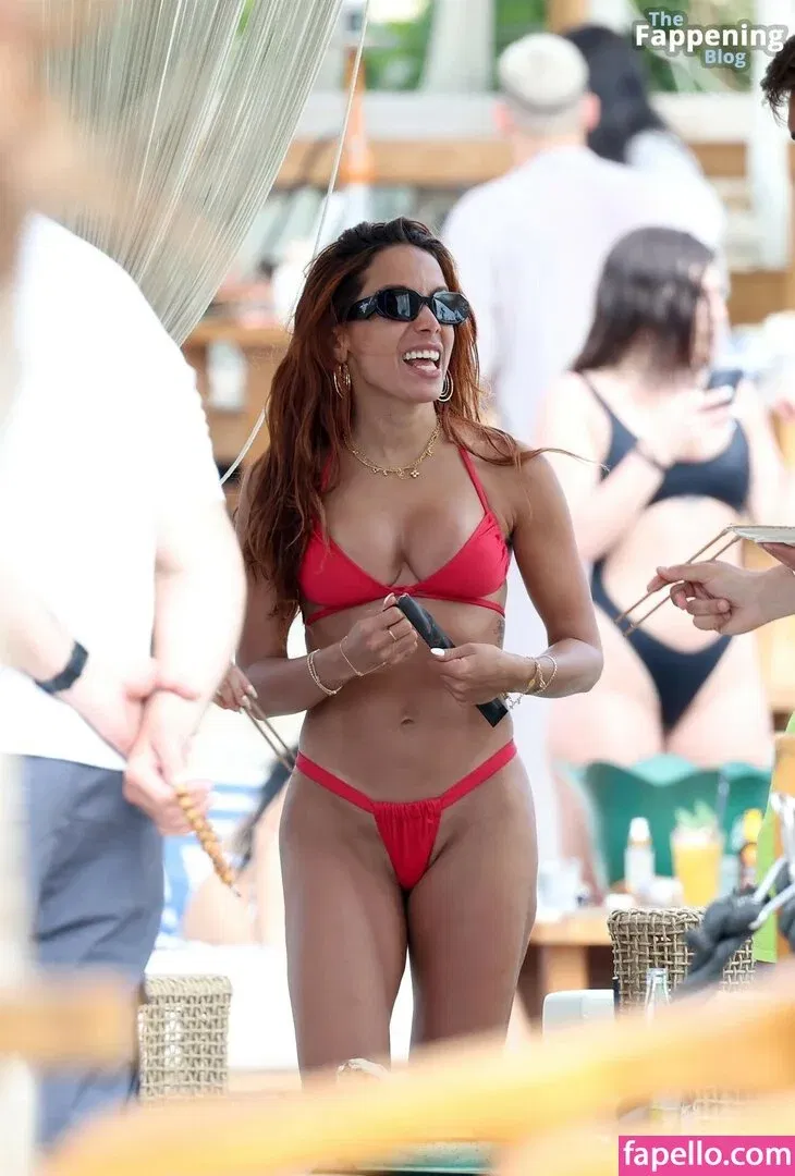 Anitta Onlyfans Photo Gallery 