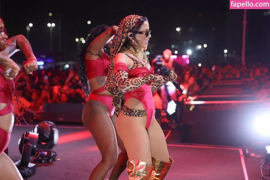Anitta Onlyfans Photo Gallery 
