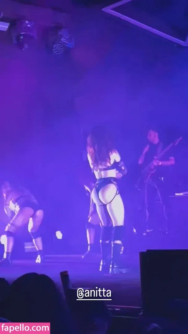 Anitta Onlyfans Photo Gallery 