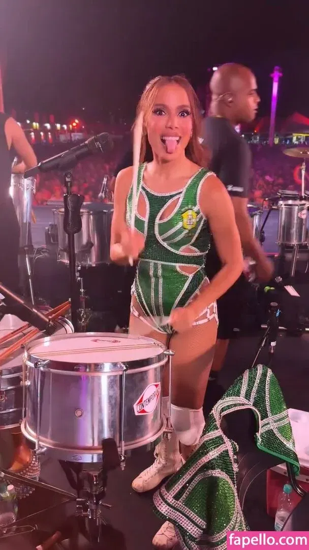 Anitta Onlyfans Photo Gallery 