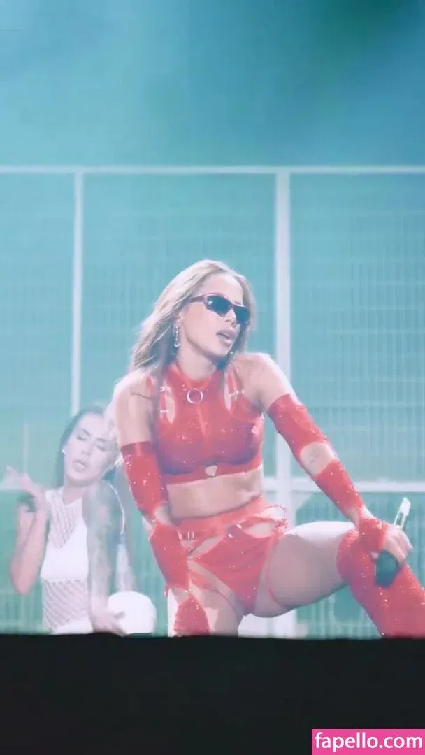 Anitta Onlyfans Photo Gallery 