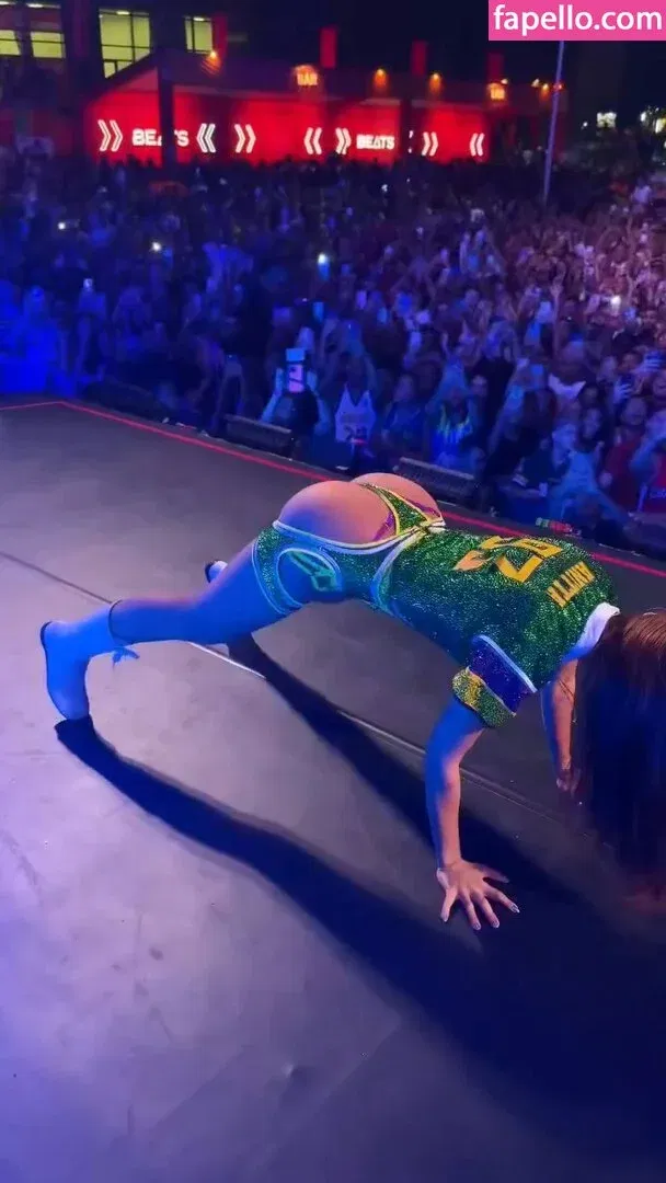 Anitta Onlyfans Photo Gallery 