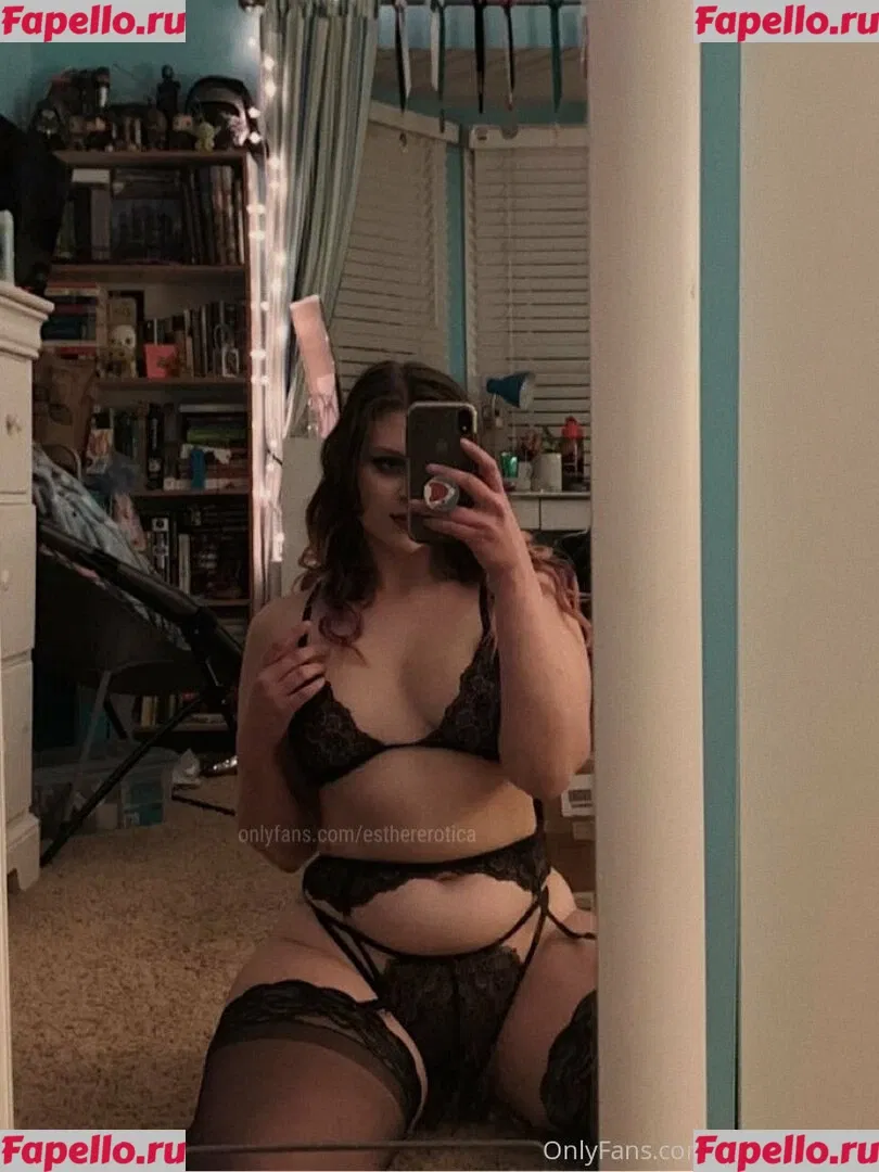 esthererotica Onlyfans Photo Gallery 