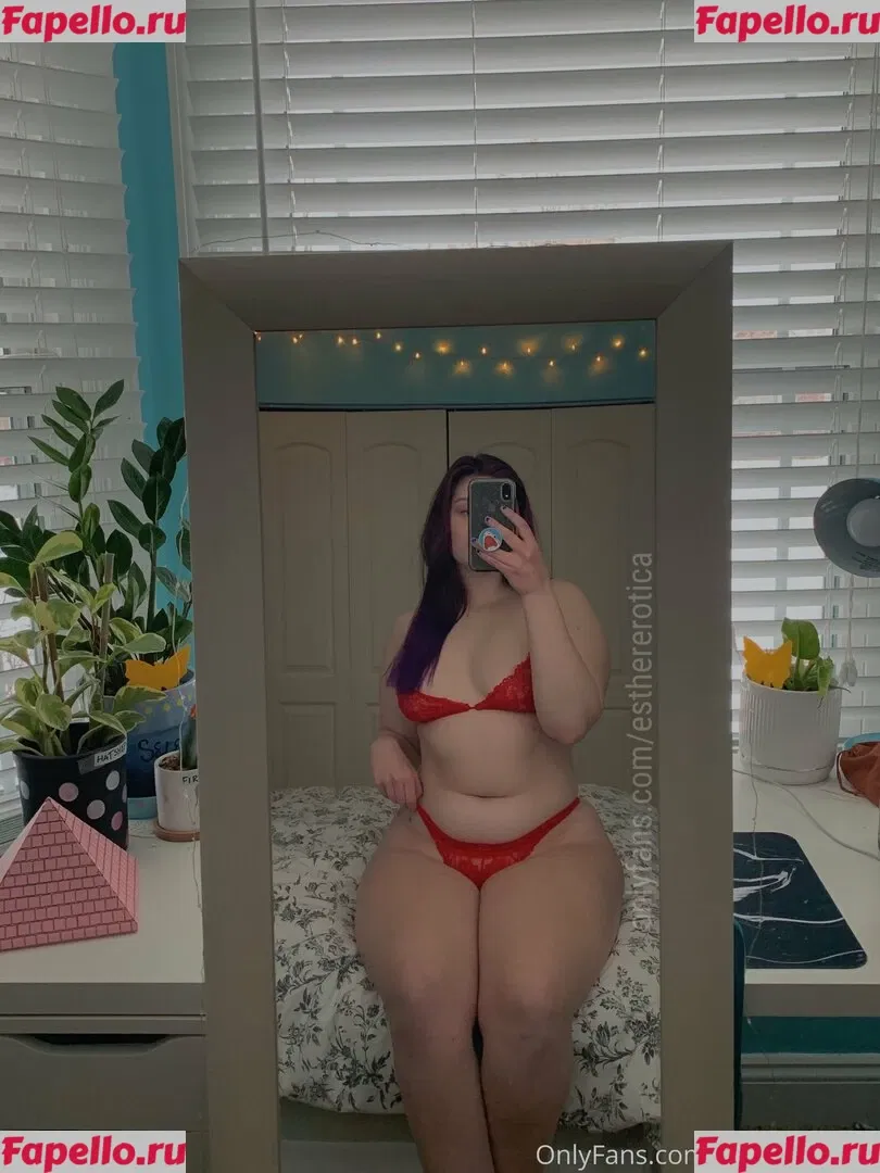 esthererotica Onlyfans Photo Gallery 