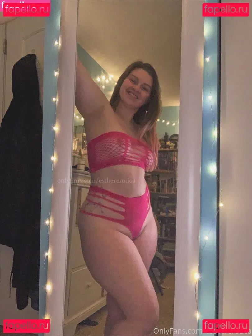 esthererotica Onlyfans Photo Gallery 
