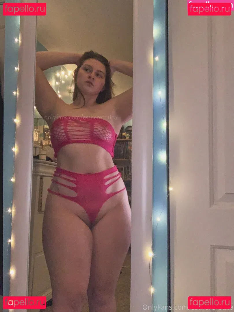 esthererotica Onlyfans Photo Gallery 
