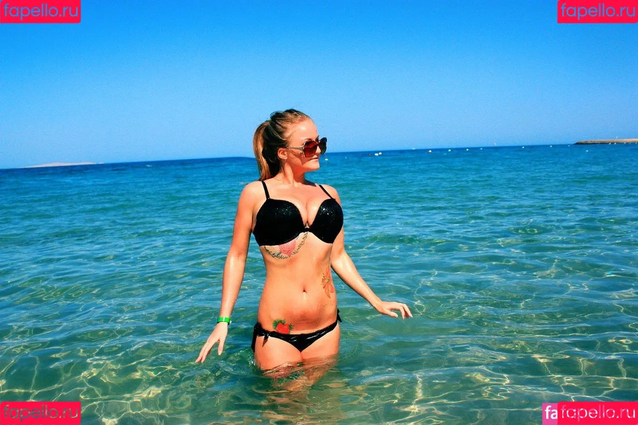 Sonya Temnikova Onlyfans Photo Gallery 
