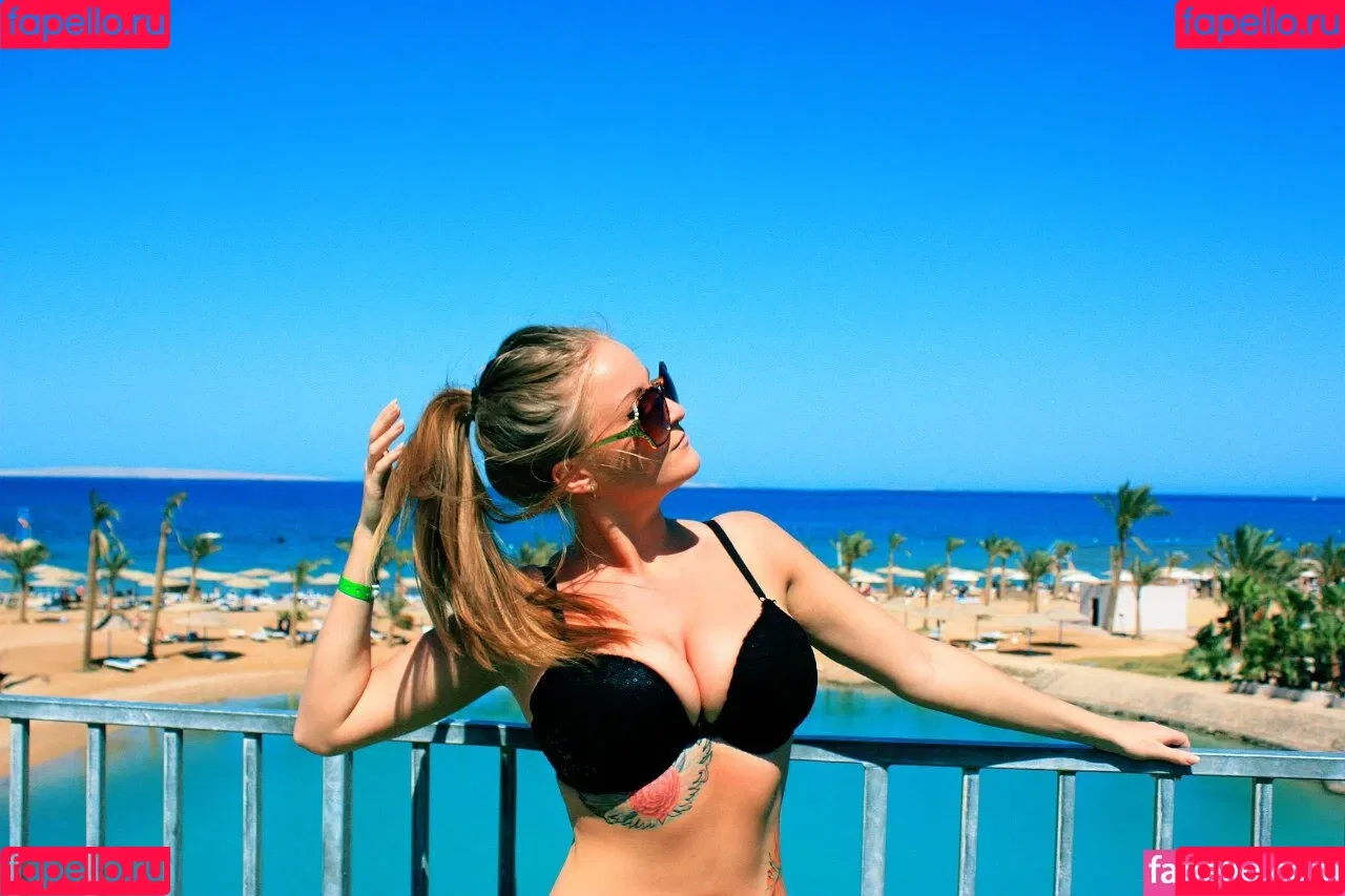 Sonya Temnikova Onlyfans Photo Gallery 