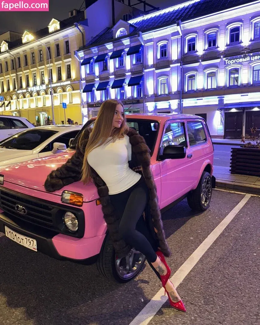 Sonya Temnikova Onlyfans Photo Gallery 