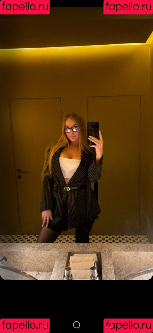 Sonya Temnikova Onlyfans Photo Gallery 