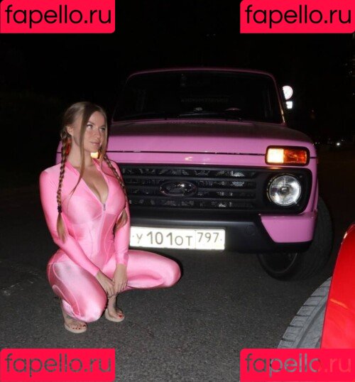 Sonya Temnikova Onlyfans Photo Gallery 