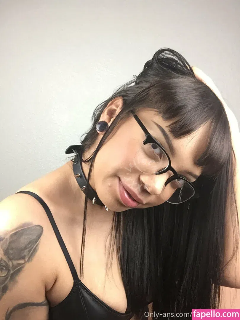 leilacherryfree Onlyfans Photo Gallery 