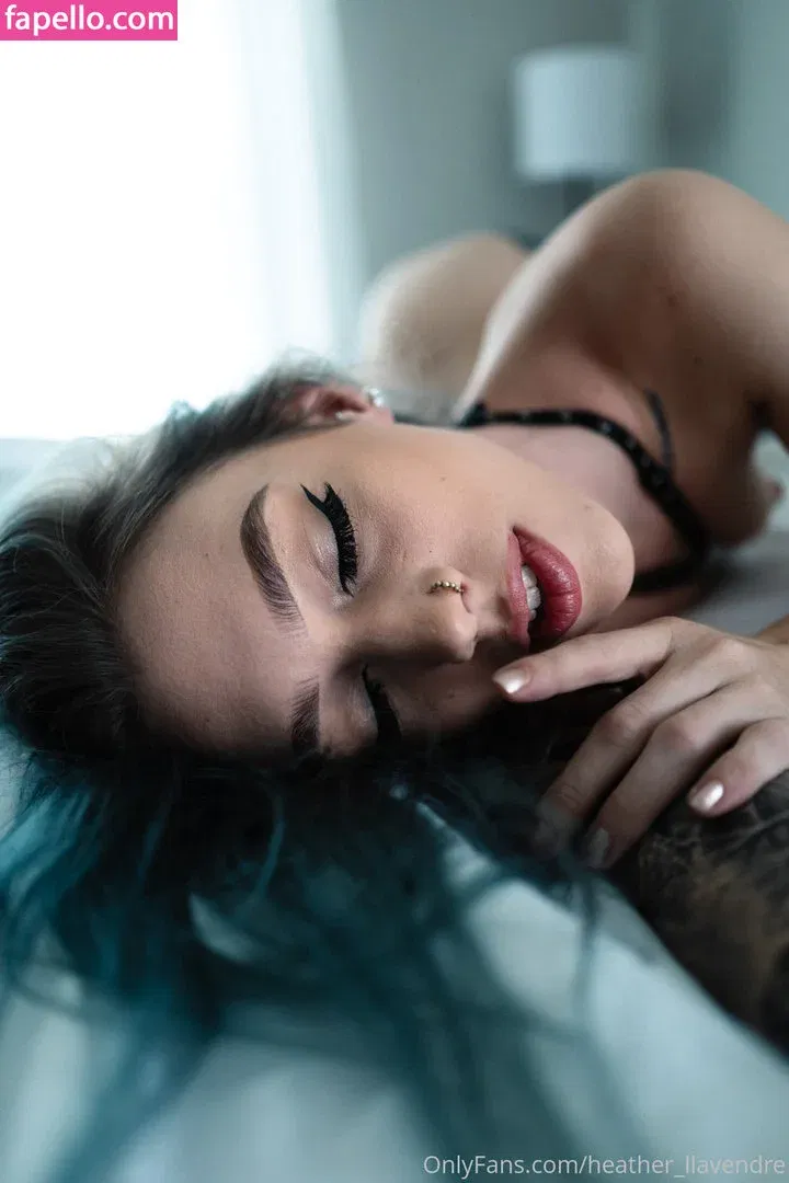 HeidiRom Onlyfans Photo Gallery 